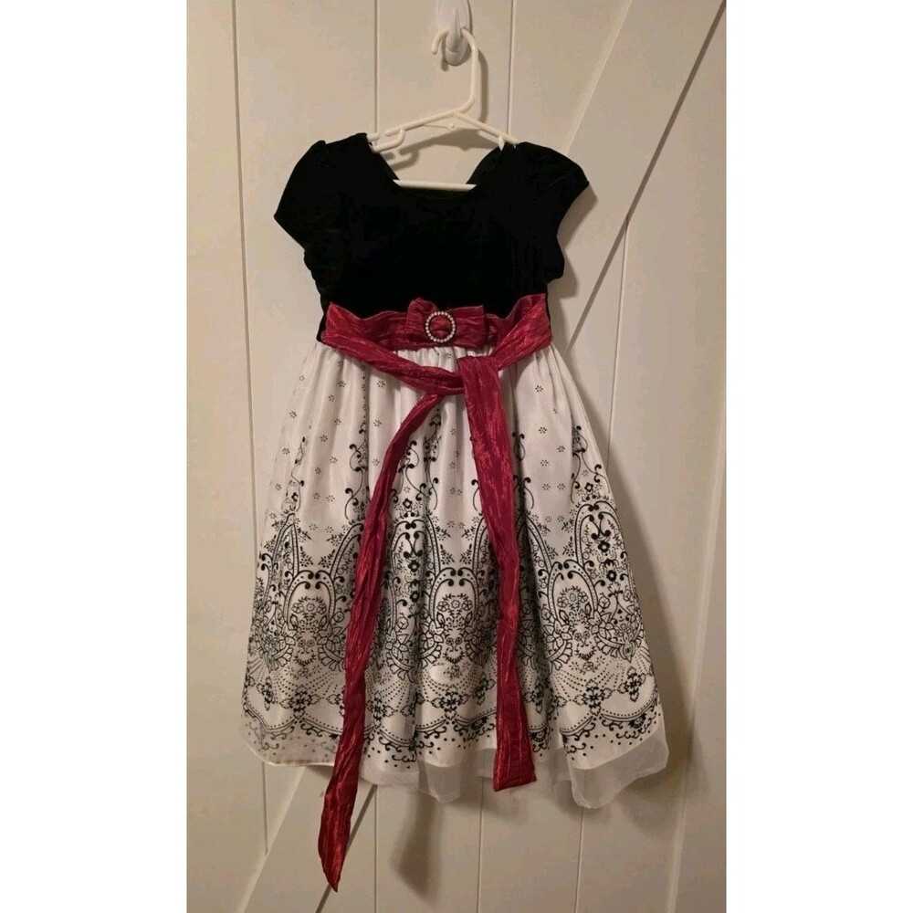 Jayne Copeland Girls Holiday Dress Size 4 Black Velvet Red Sash Damask NWOT